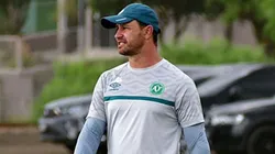 Foto: (Twitter Oficial Chapecoense/Júlia Galvão/ACF/Divulgação) - Felipe Conceição, técnico da Chapecoense, não contará com um de seus reforços neste início de temporada