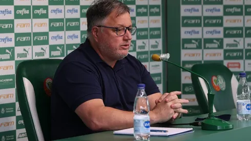 Foto: Cesar Greco / Site Oficial do Palmeiras - Barros faz contato por atacante do Benfica-POR