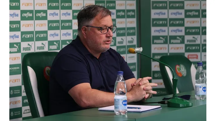 Foto: Cesar Greco / Site Oficial do Palmeiras - Barros faz contato por atacante do Benfica-POR