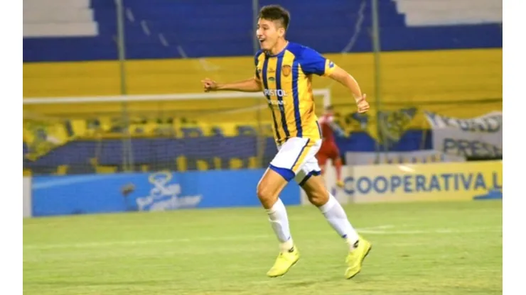 Juan Ojeda com a camisa do 12 de Octubro (Foto: Assessoria do jogador)
