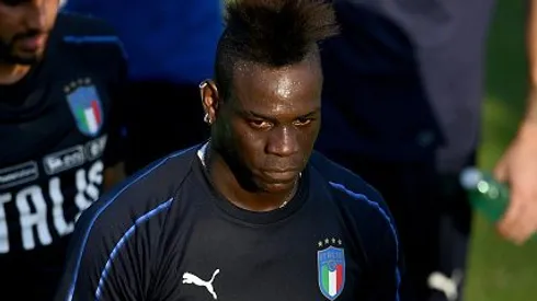 Mario Balotelli durante treinamento pela Seleção Italiana, no CT Federale di Coverciano, no dia 04/09/2018. Foto: Claudio Villa/Getty Images