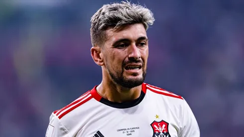 Foto: Marcio Machado/Eurasia Sport Images/Getty Images - Renovação de Arrascaeta fez Flamengo abortar sondagem a Barco, abrindo caminho ao Inter