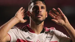 Foto: Ettore Chiereguini/AGIF - Calleri é o único centroavante disponível a Rogério Ceni com iminente saída de Pablo