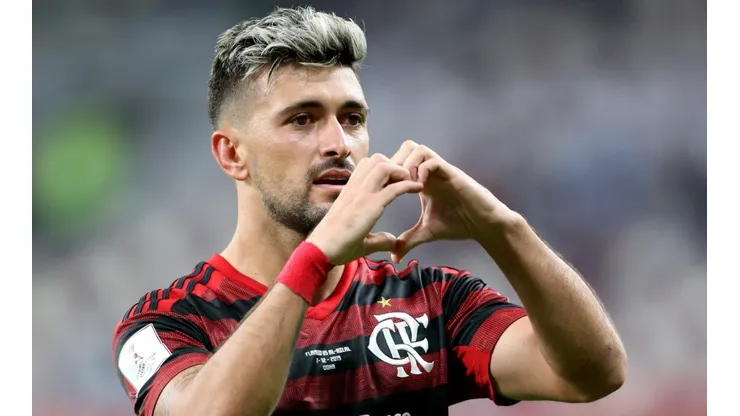 (Photo by MB Media/Getty Images) - Craque permanece no Mais Querido.