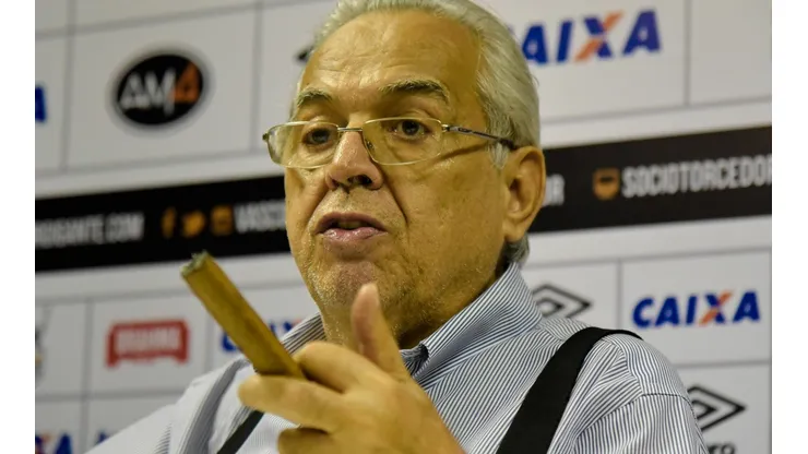 Coletiva - Eurico Miranda no Vasco (Foto: Thiago Ribeiro/AGIF)