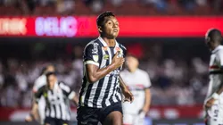 Alfredo Morelos deixa o Santos