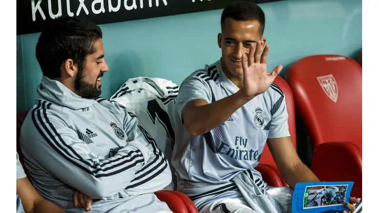 Foto: TF-Images/Getty Images - Isco (à esq.) está fora dos planos de Ancelotti e foi oferecido ao Flamengo de Paulo Sousa