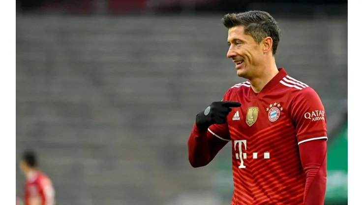 Alex Gottschalk/DeFodi Images via Getty Images - Lewandoski tem tudo para deixar ainda mais seu nome na história da Bundesliga
