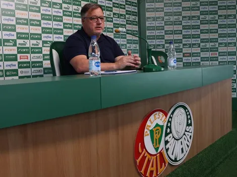 Anderson Barros estuda proposta por atacante do futebol holandês