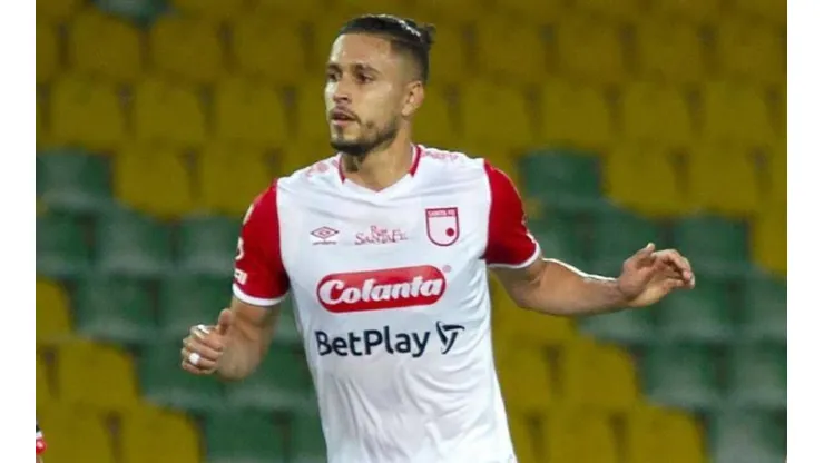 Kelvin Osorio com a camisa do Cuiabá (Foto: Independiente Santa Fé)