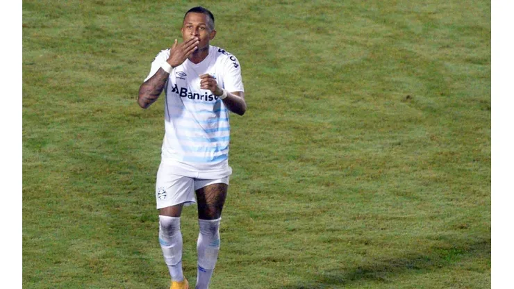 Jogador atuou pelo Grêmio (Foto: Walmir Cirne/AGIF)