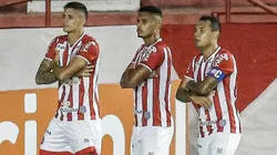 Foto: Paulo Paiva/AGIF | Camutanga deseja estabelecer uma dupla fixa no setor defensivo