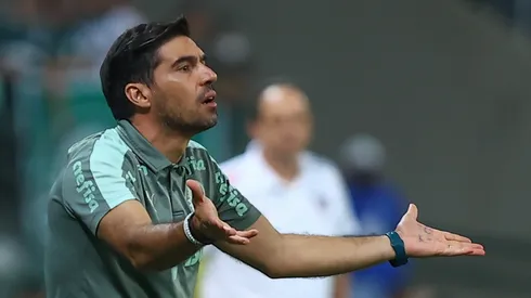 Foto: Marcello Zambrana/AGIF | Abel deve