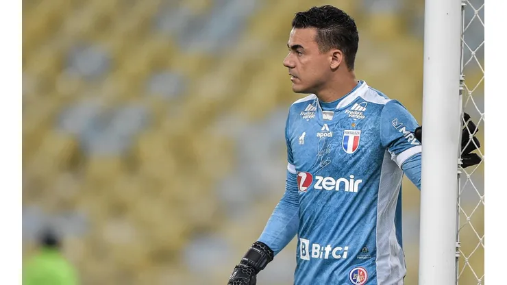 Foto: Thiago Ribeiro/AGIF - Goleiro está desde 2019 na equipe do Leão e conquistou dois estaduais, além da Copa do Nordeste