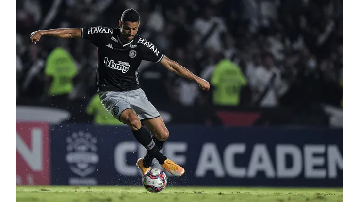 Thiago Ribeiro/AGIF - Daniel Amorim, atacante do Tombense