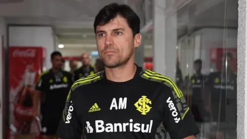 Foto: Ricardo Duarte/Internacional - Alexander Medina - treinador do Internacional