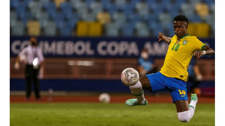 Vinicius Junior também vem se solidificando na seleção brasileira (Foto: Heber Gomes/AGIF)