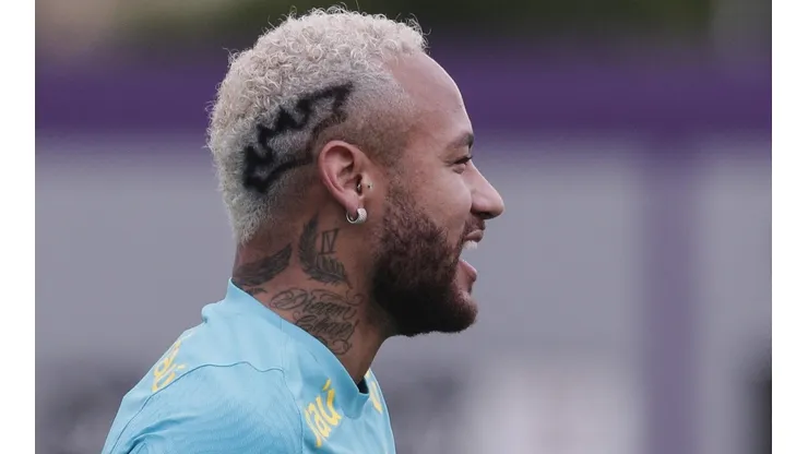 Neymar lembrou da felicidade de jogar no Santos (Foto: Ettore Chiereguini/AGIF)