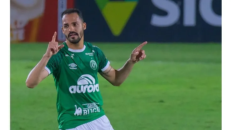 Foto: Marcello Zambrana/AGIF - Anselmo Ramon é o reforço para a camisa 9 do CRB