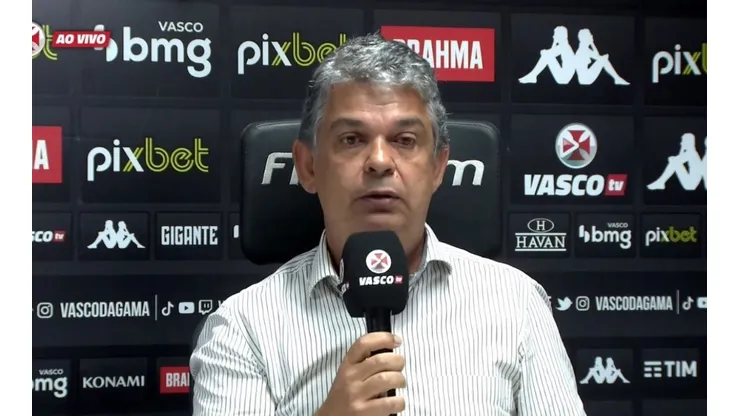 Foto: Reprodução VascoTV/YouTube | Carlos Brazil quer permanência de joia vascaína