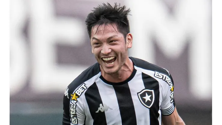 Foto: (Jorge Rodrigues/AGIF) - Botafogo está próximo de garantir a permanência de Luís Oyama