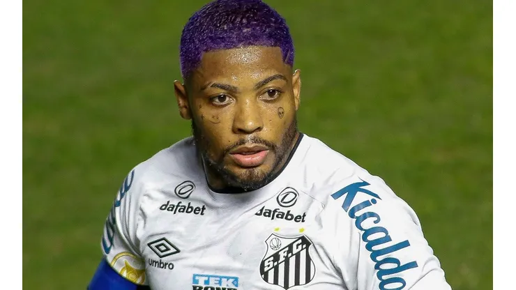 (Photo by Miguel Schincariol/Getty Images) - Marinho não deve ficar no Santos.