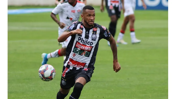 Foto: Joao Vitor Rezende Borba/AGIF - Gustavo Coutinho, novo contratado do Botafogo-PB