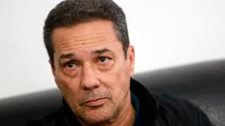 (Photo by Visual China Group via Getty Images/Visual China Group via Getty Images) - Luxa chegou a dar sequência ao jogador.