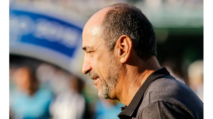 Foto: Gabriel Machado/AGIF - Vinícius Eutrópio, treinador do Londrina