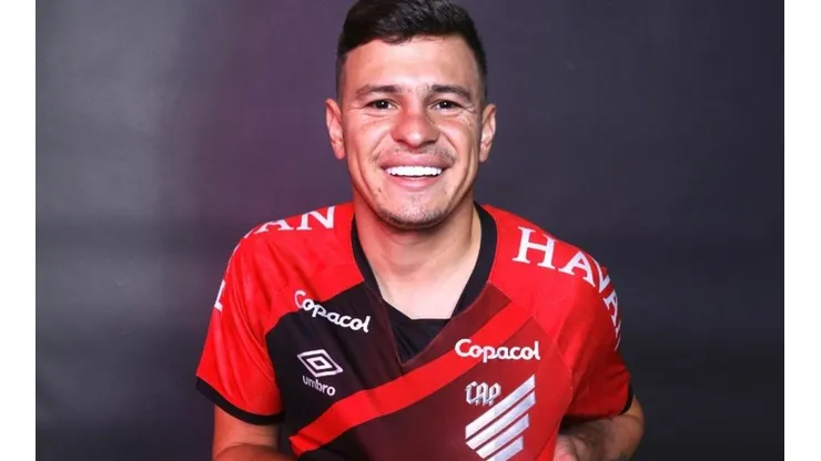 Foto: Gustavo Oliveira/Athletico/Divulgação - Hugo Moura: empolgado com oportunidade no Athletico