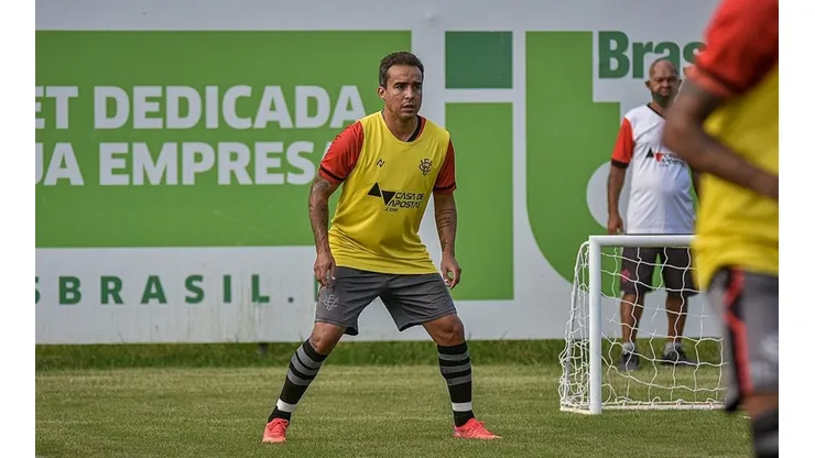 Jadson foi contratado pelo Vitória nesta temporada (Foto: Pietro Carpi/EC Vitória)