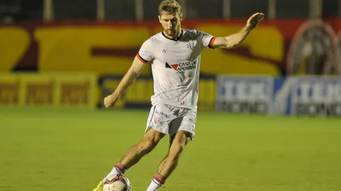 Foto: Jhony Pinho/AGIF - Raul Prata quando atuava pelo Vitória