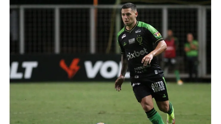 Zárate jogou em 2021 pelo América-MG (Foto: Fernando Moreno/AGIF)