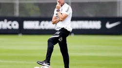 Foto: Rodrigo Coca/Ag. Corinthians | Sylvinho aprova chegada de defensor