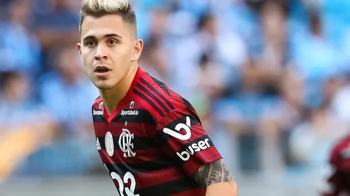 Foto: Pedro H. Tesch/AGIF - Piris da Motta: de saída do Flamengo para atuar em seu país natal