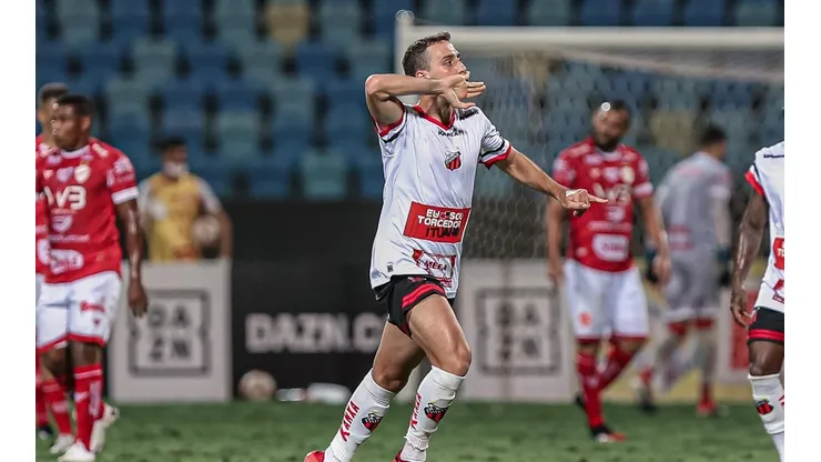 Foto: Heber Gomes/AGIF - Fillipe Souto quando atuava pelo Ituano