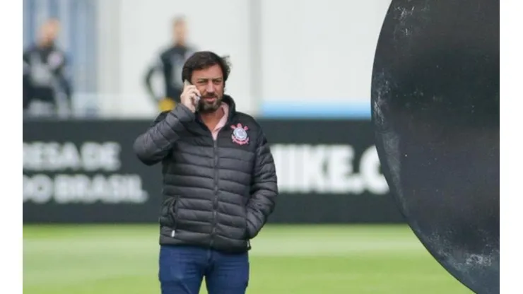 Foto: Rodrigo Coca/Ag. Corinthians | Duílio age na surdina e Corinthians fica perto de dar chapéu no São Paulo