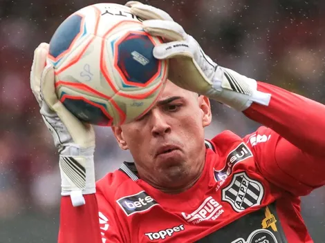 Ponte Preta comunica que goleiro Ivan está liberado para fazer exames e fechar contrato com o Corinthians