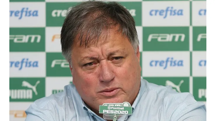 Foto: Fabio Menotti / Ag. Palmeiras - Anderson Barros pode ter que quebrar a cabeça para resolver pendências de Lucas Lima e Luiz Adriano no Palmeiras