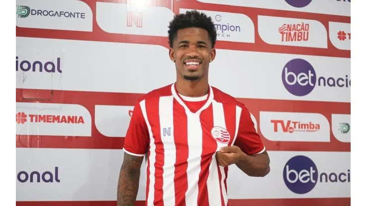 Foto: Tiago Caldas/CNC | Ewandro encara o Náutico como a sua chance de recomeçar