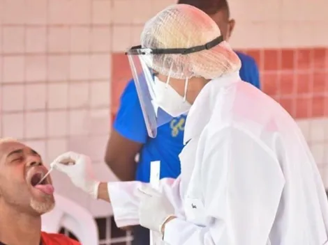 Após surto de Covid no elenco, Vitória suspende treino desta segunda-feira