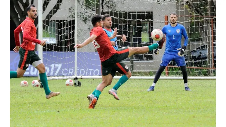 Portuguesa fazendo treinamento comandado por Sérgio Soares (Foto: Twitter oficial da Portuguesa)