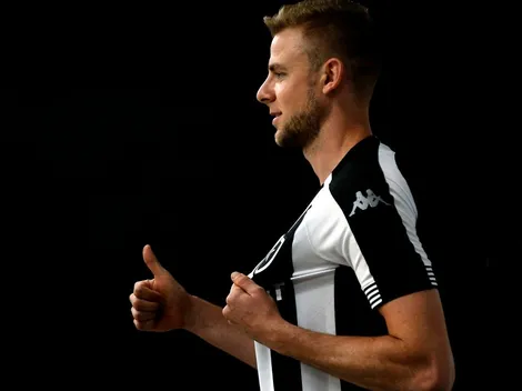 Botafogo bate o martelo e determina prazo para fechar com nova marca de material esportivo