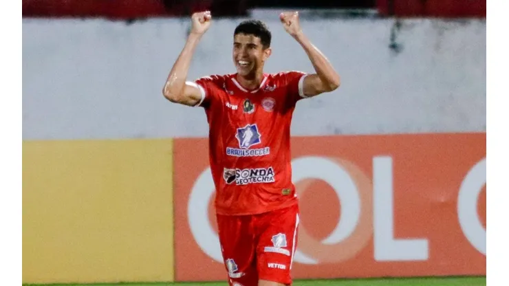 Foto: (Rafael Vieira/AGIF) - Este é o sexto reforço contratado pelo Vila Nova para 2022