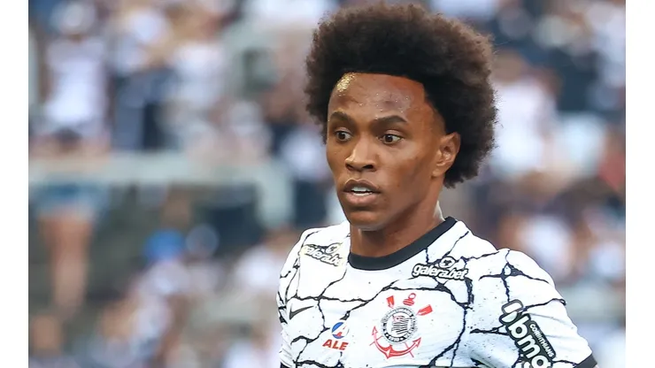 Foto: Marcello Zambrana/AGIF - Willian pode ajudar Corinthians na aquisição de trazer Diego Costa para o ataque em 2022