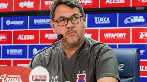 Foto: Robson Mafra/AGIF - Jorge Ferreira garante querer fazer história no Paraná Clube