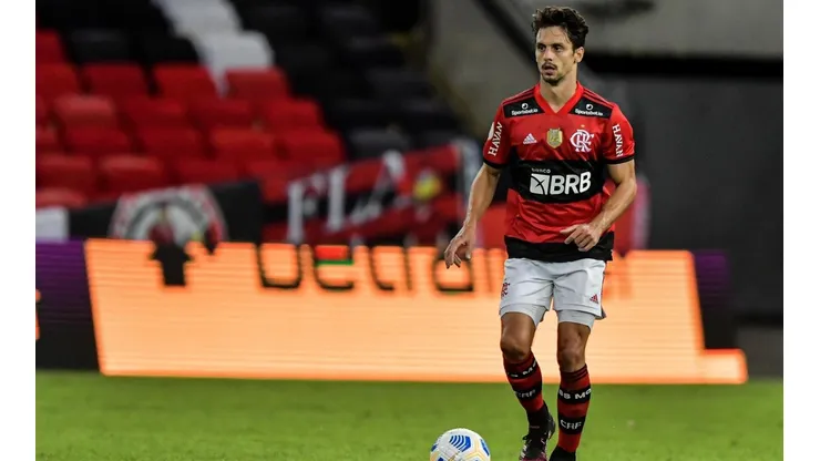 Rodrigo Caio, zagueiro do Flamengo (Foto: Thiago Ribeiro/AGIF)