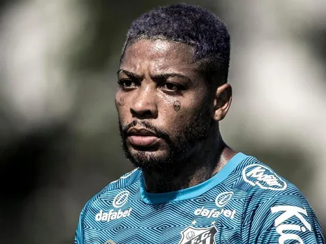 Marinho e mais três jogadores testam positivo para Covid-19