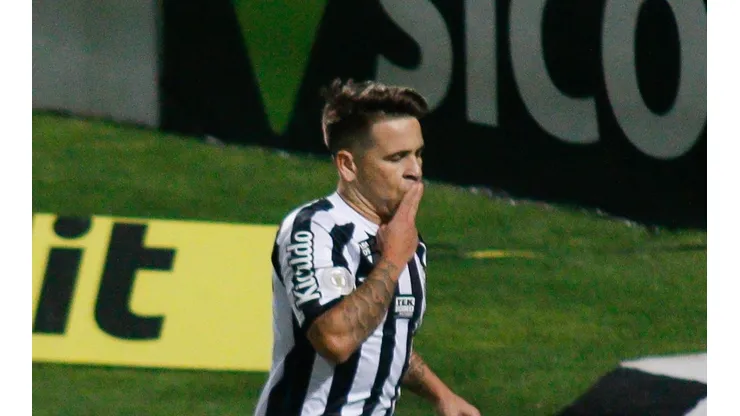 Foto: Gabriel Machado/AGIF