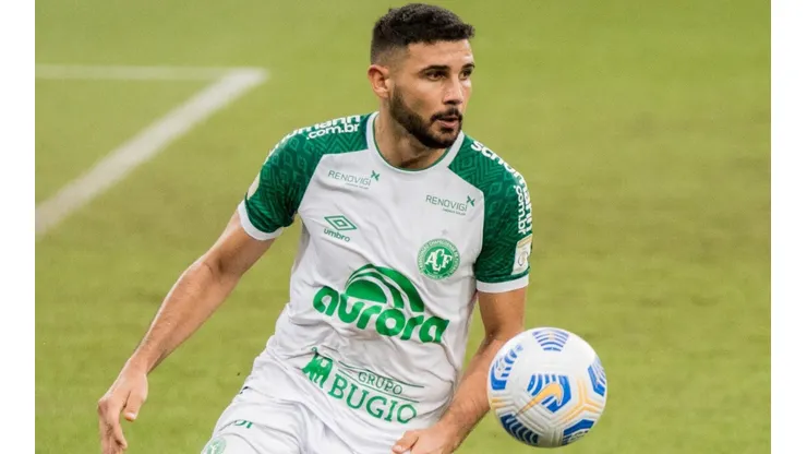 Foto: Robson Mafra/AGIF - O defensor está de volta ao Bahia após empréstimo